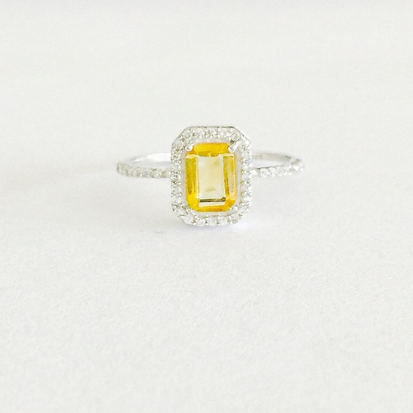 ✨Dainty Genuine Citrine and CZ ring in 925 silver✨ - Picture 2 of 6